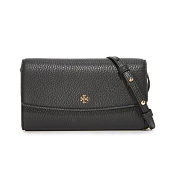 Tory Burch Handbags - Tory Burch Black Robinson Wallet Crossbody
